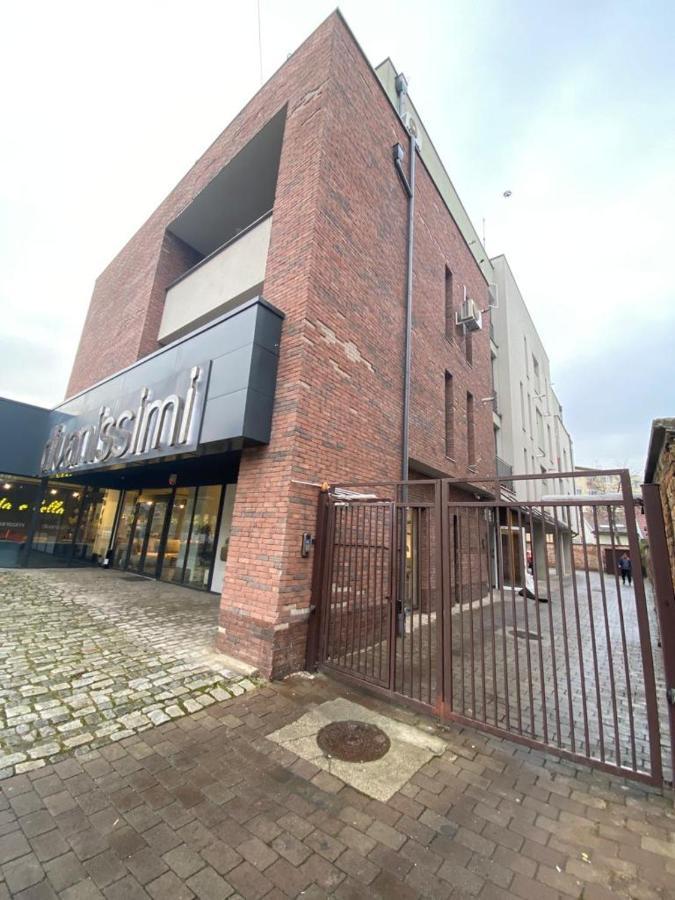 Tudor Central Apartment Mihai Viteazu Square Клуж-Напока Екстериор снимка