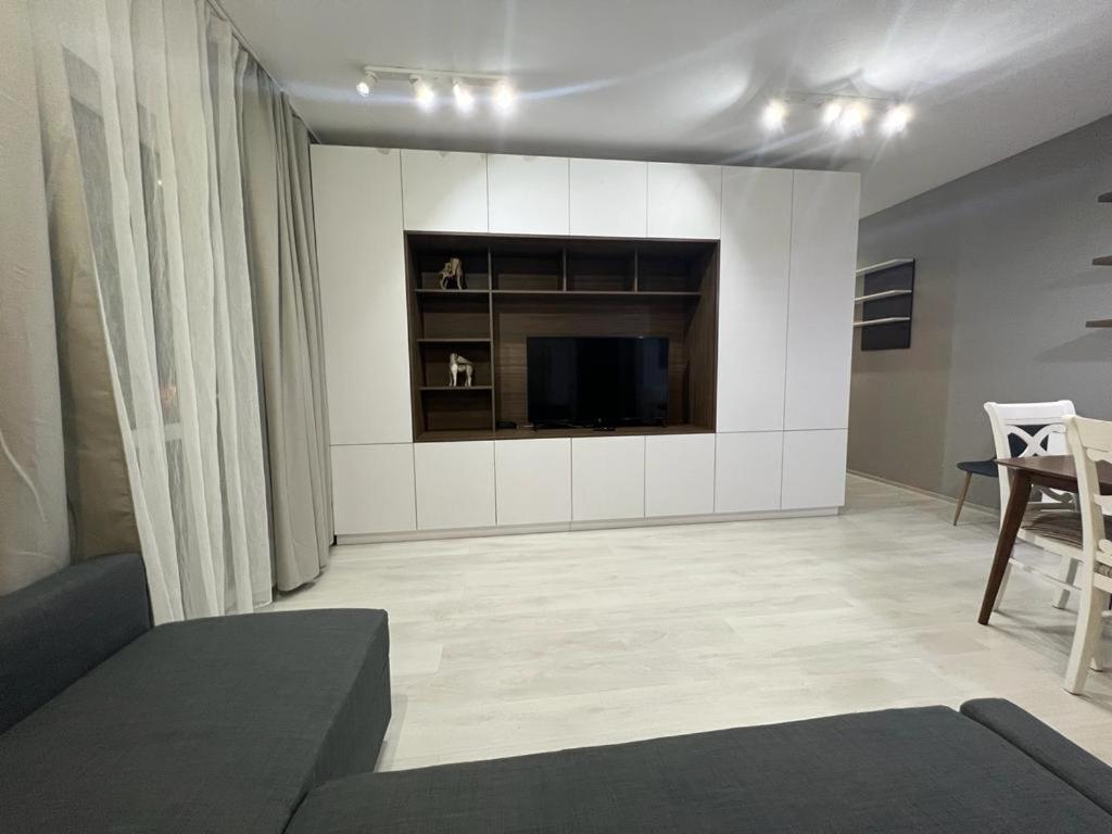 Tudor Central Apartment Mihai Viteazu Square Клуж-Напока Екстериор снимка